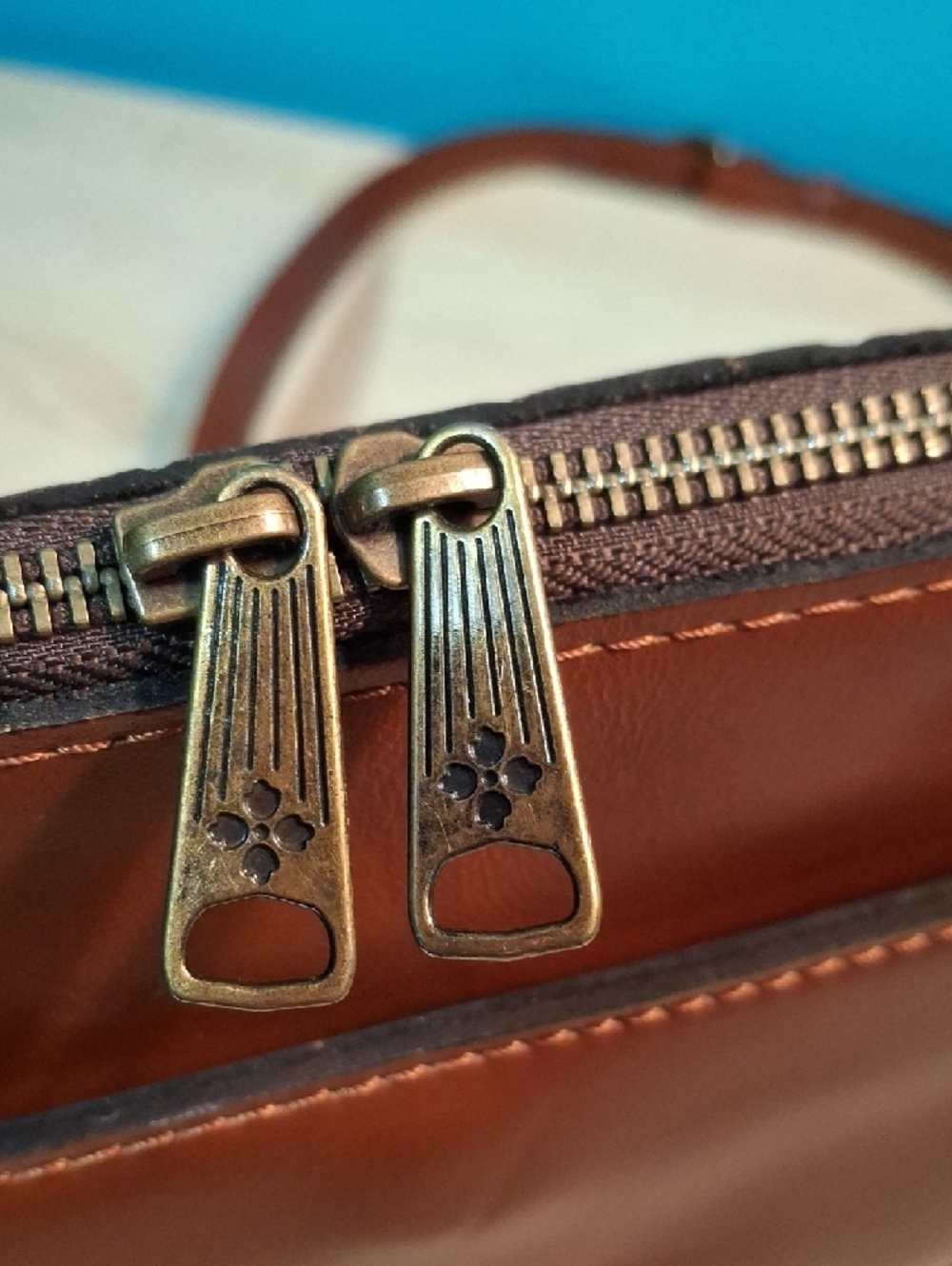 Patricia Nash Tooled Vallata Leather Crossbody - Florence Brown Nwt - Picture 5 of 14
